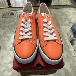 Coral Pink Canvas Levi Sneakers